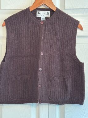 Knitting Needles Brown Button-Up Knit Vest 100% wool